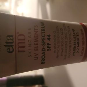 Elta MD SPF 44 Tinted